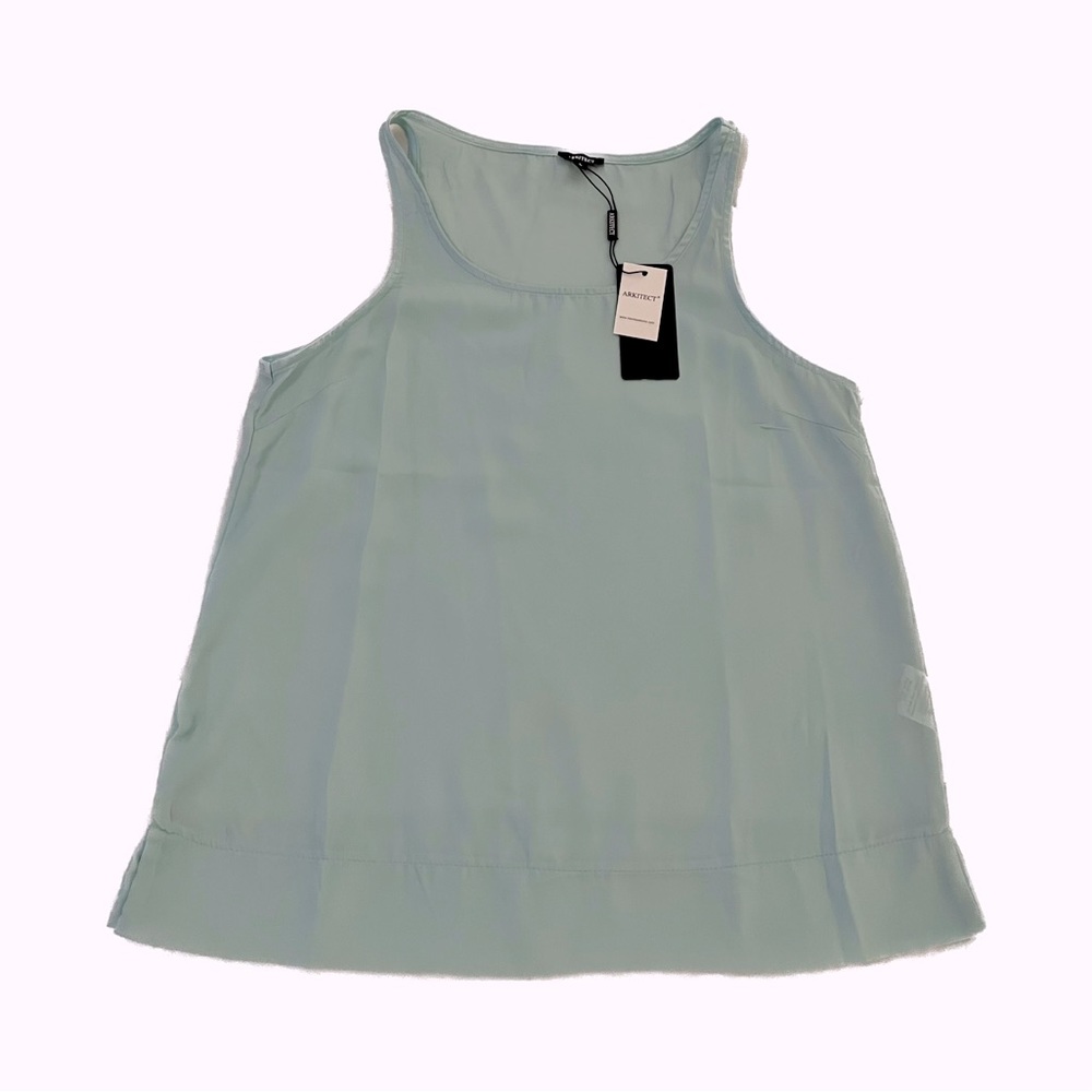 Aqua
Sleeveless Blouse